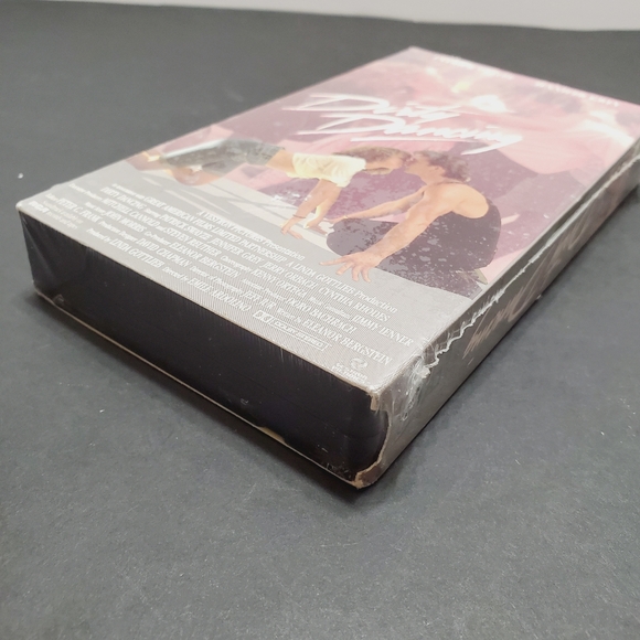 VHS Tape Dirty Dancing NEW and Unopened Patrick Swayze Jennifer Gray PG13 - Picture 3 of 4